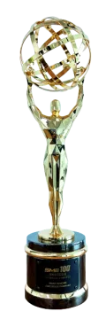 SME100 Awards Trophy